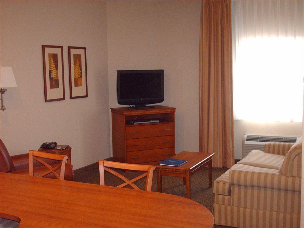 Candlewood Suites Warner Robins By Ihg Δωμάτιο φωτογραφία